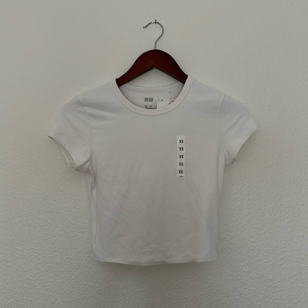 Cropped White Athletic Shirt